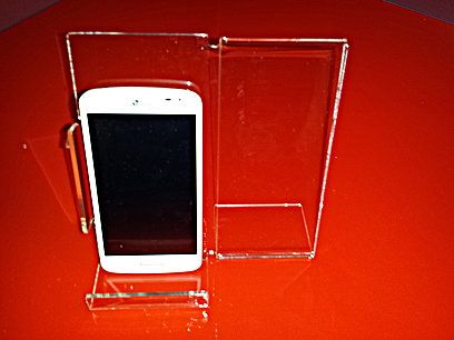  Smartphone display with card holder