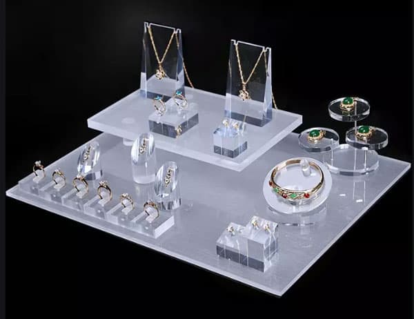 Espositori-per-gioiellerie.jpg